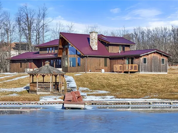 124 Compton Rd, Ithaca, NY 14850