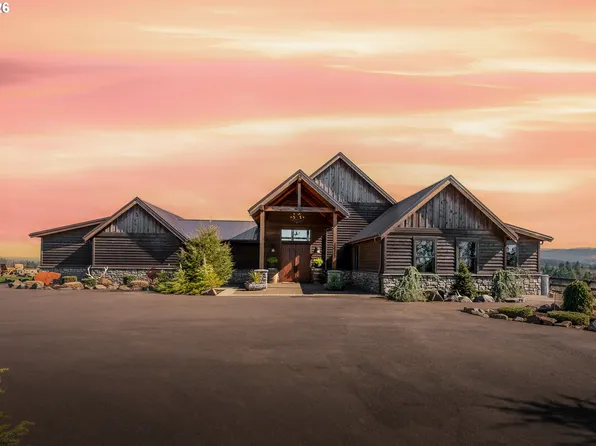 38252 S Blair Rd, Molalla, OR 97038