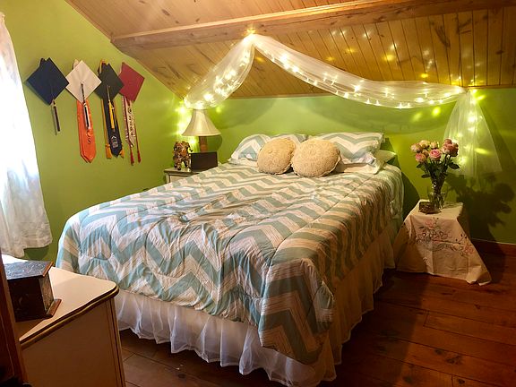 2nd Floor, 3rd BR, 10’ X 10’