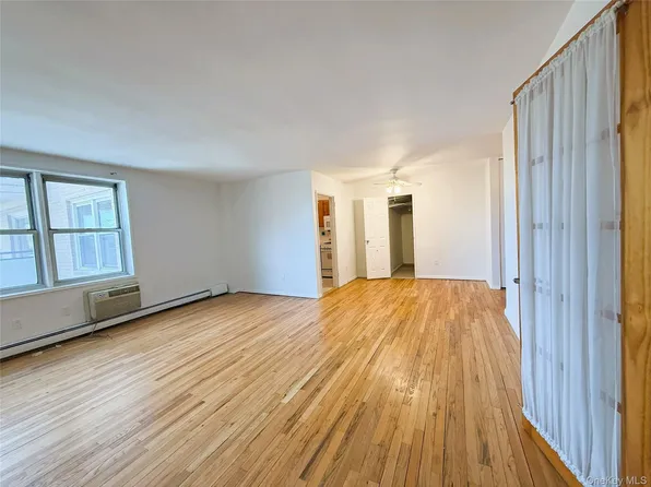 377 Westchester Avenue #5N, Port Chester, NY 10573