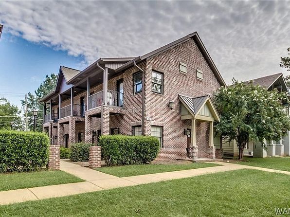704 13th St APT 8
