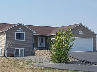 3900 Bitterroot Dr, Billings, MT 59105