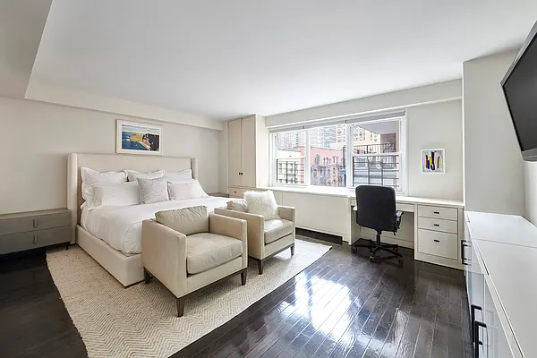 Sold by Compass | media 12