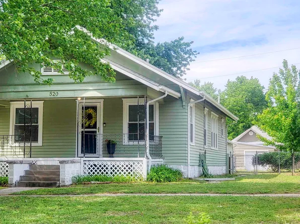 520 E 15th Ave, Winfield, KS 67156