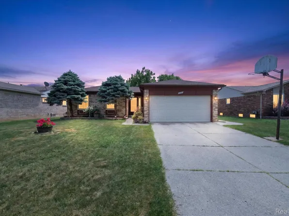 15720 Bono Dr, Clinton Township, MI 48038