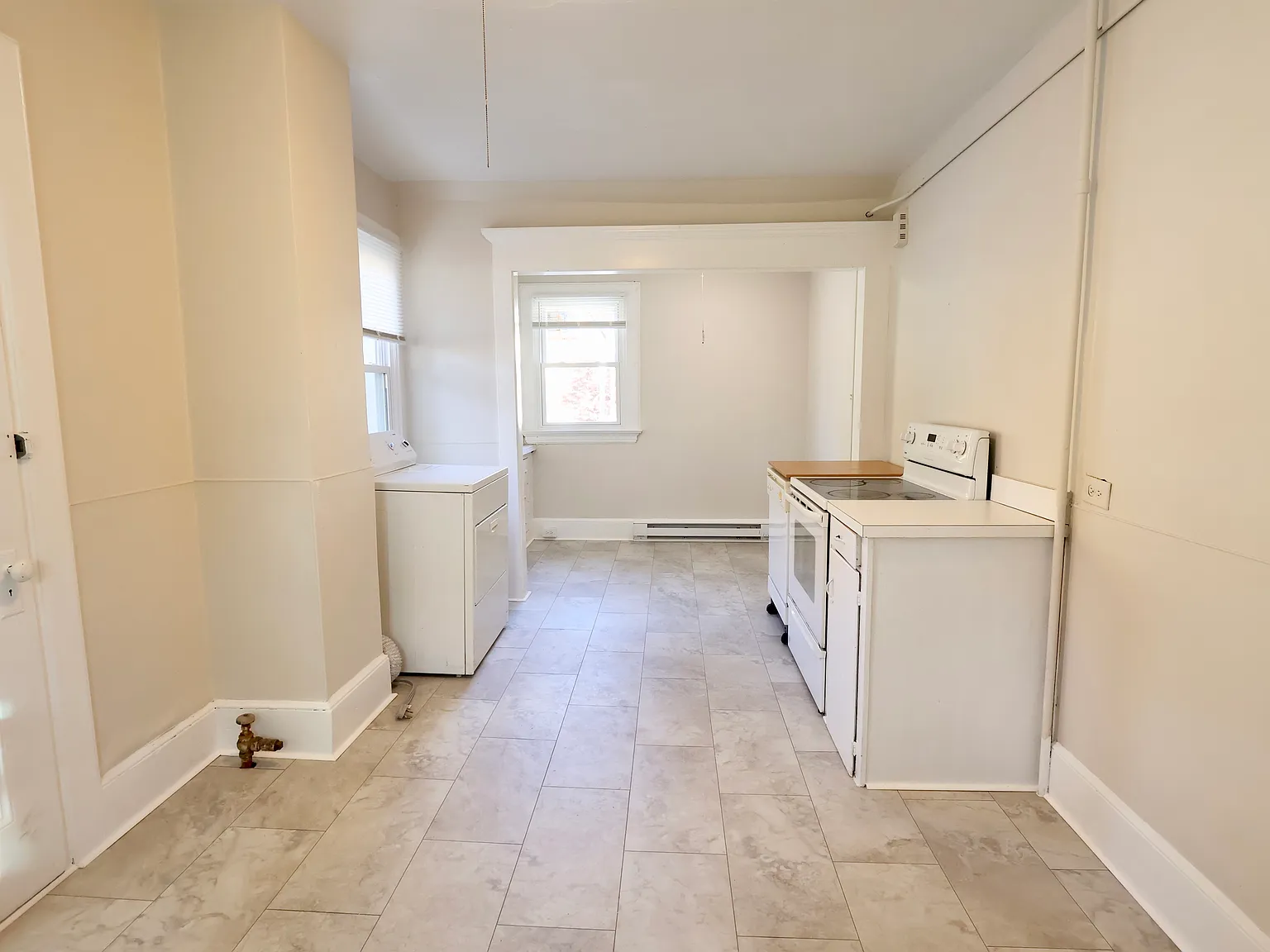 3 bed, $1,850 — Photo 3