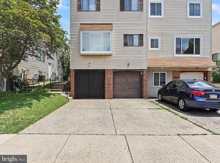 1529 Gregg St #B, Philadelphia, PA 19115