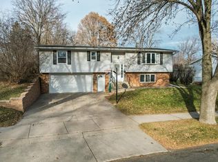 3809 2nd St NW, Rochester, MN 55901