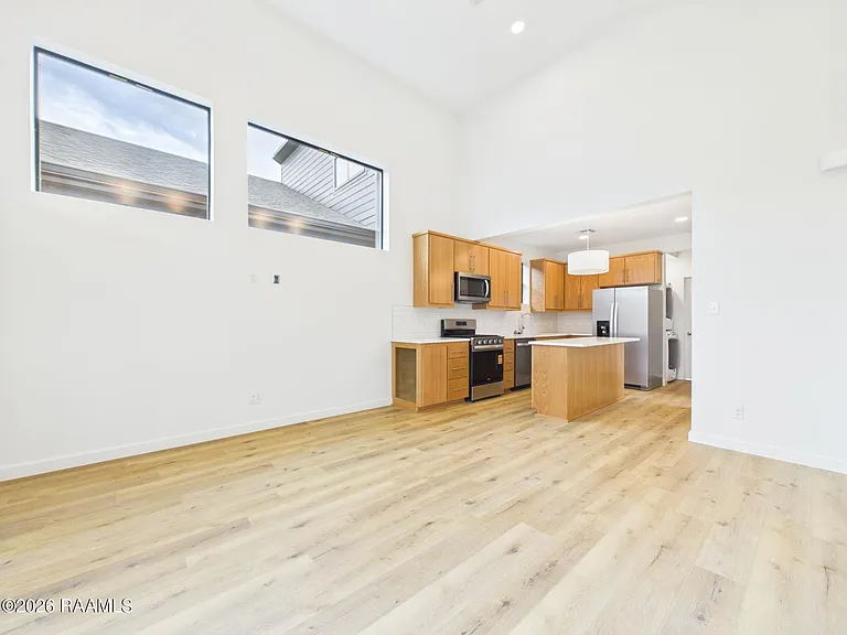 1120 S Washington St #101&201 — Photo 19