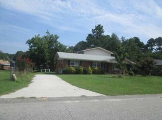 5218 Hornbeam Rd, Fayetteville, NC 28304