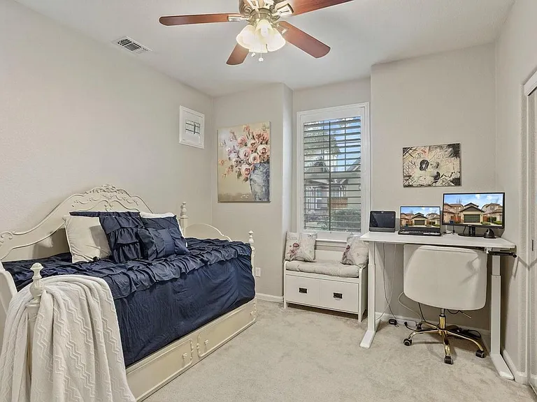 171 W Santa Cruz Way — Photo 24