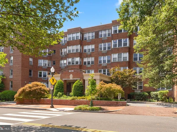 2500 Q St NW APT 449, Washington, DC 20007