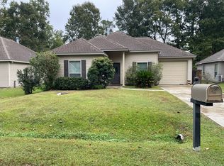 1327 Valmont St, Mandeville, LA 70448