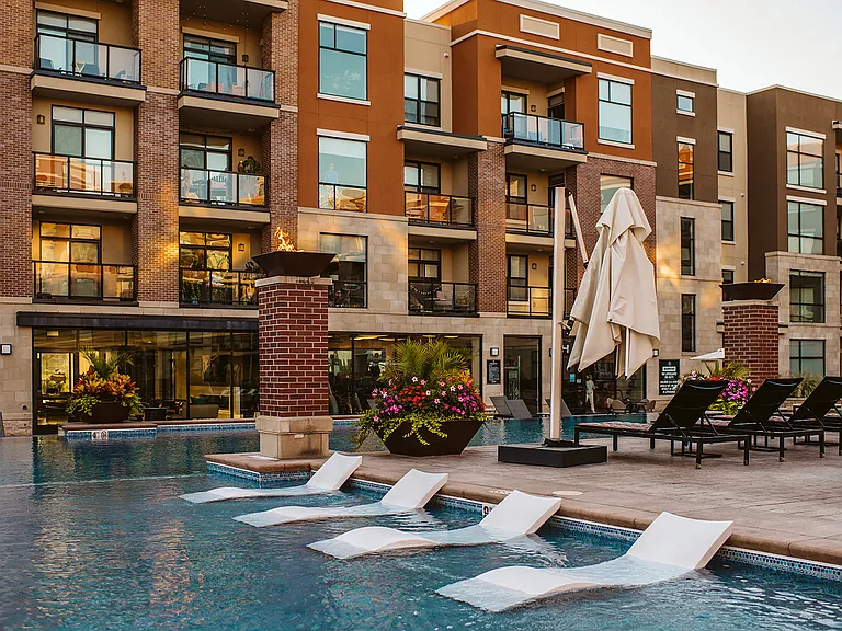 The Royale at CityPlace — Photo 63