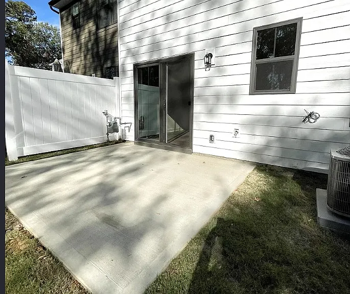 53 Connaught Ct — Photo 20