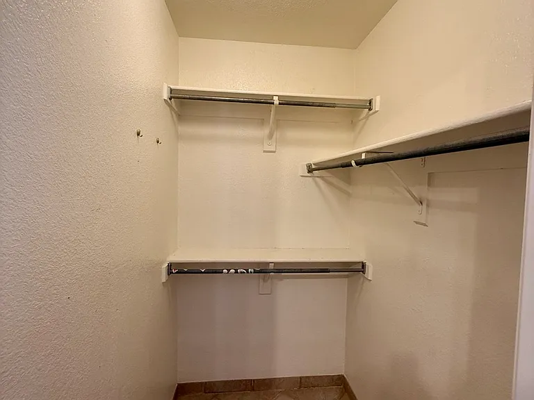 1273 W Swan Ct — Photo 26