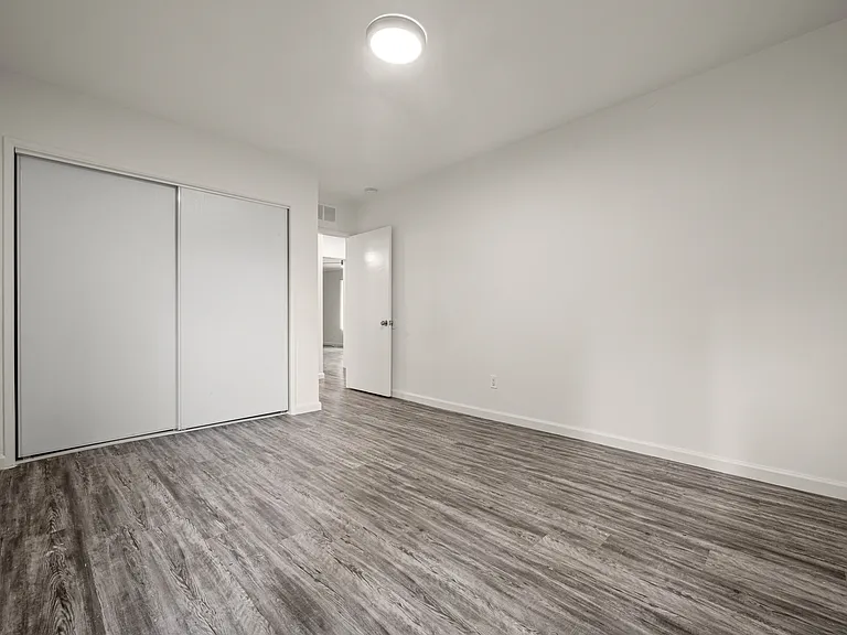 7518 LEXINGTON — Photo 36