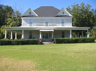 106 Bradley St, Bradley, SC 29819