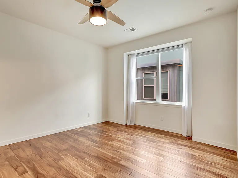 862 Kalamath St — Photo 12