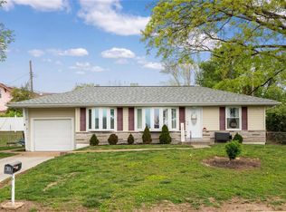 38 Buckley Meadows Dr, Saint Louis, MO 63125