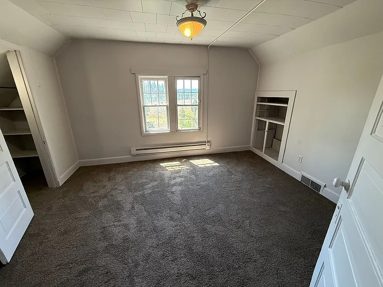 421 South Chestnut Street — Photo 18