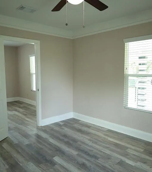 809 Adams St — Photo 12