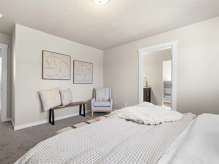 4061 E Esperanto St — Photo 10