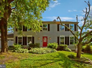 9245 Sealed Message Rd, Columbia, MD 21045