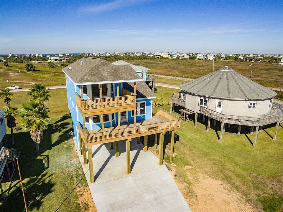 1st image of 22806 Camino