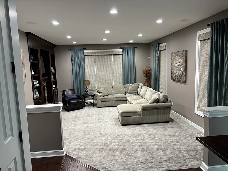 8432 Greenside Dr — Photo 16