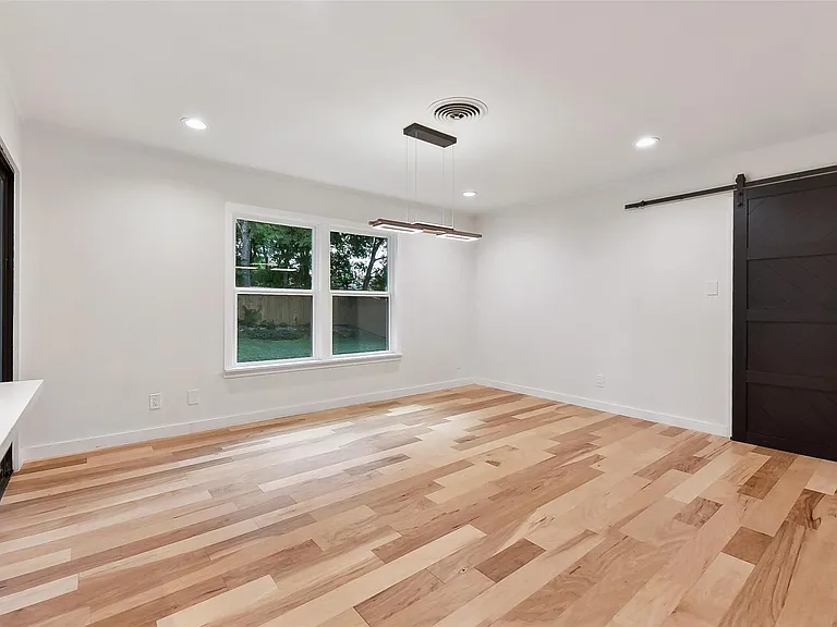 11900 Dove Haven Dr — Photo 6