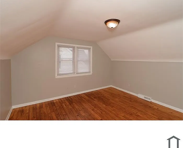 12328 Grannis Rd — Photo 12