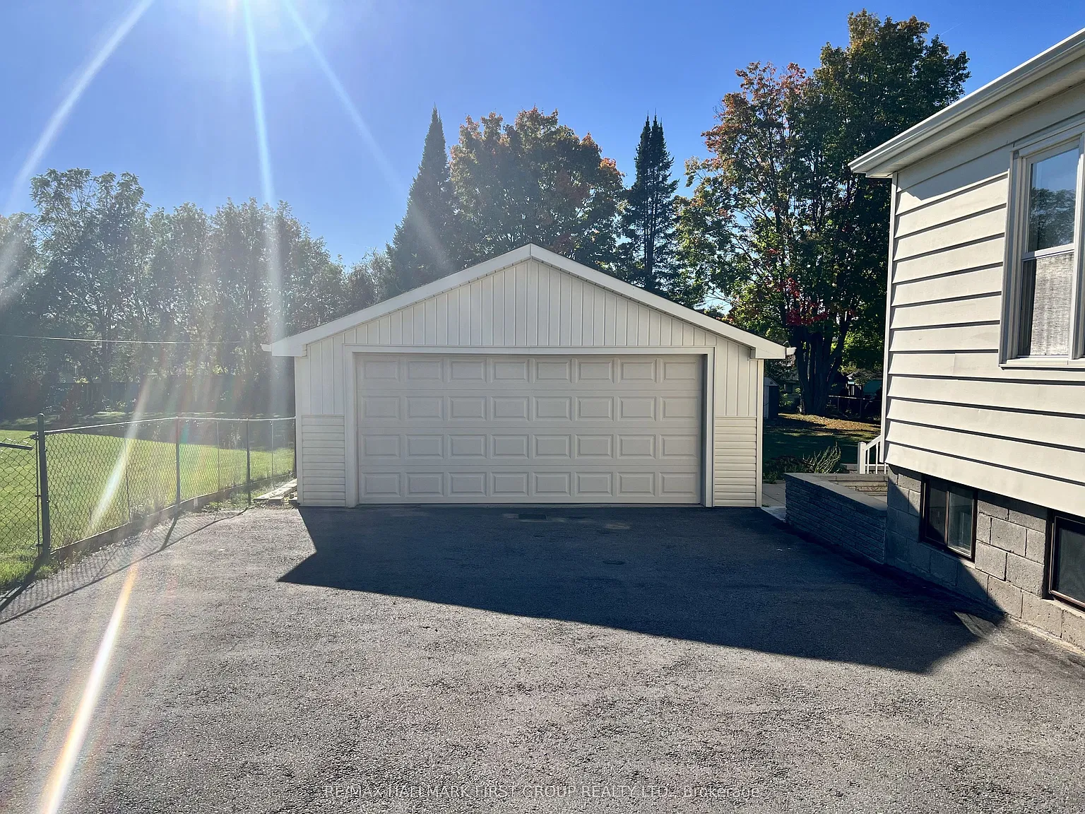 3 bed, $2,950 — Photo 4