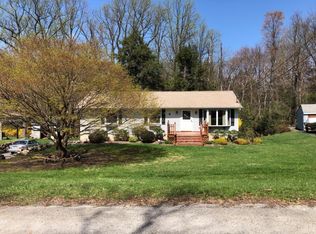 4 Risley Rd, Hewitt, NJ 07421