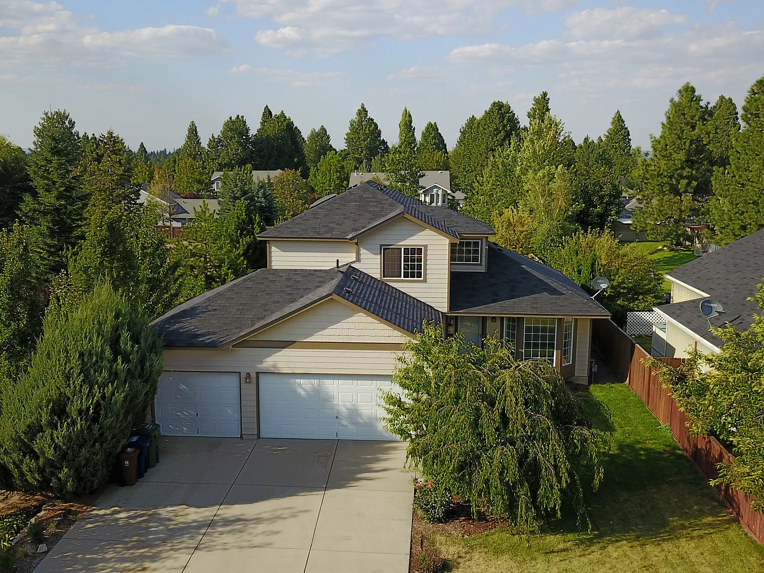 5 bed, 2355 sqft, $2,995 — Photo 1