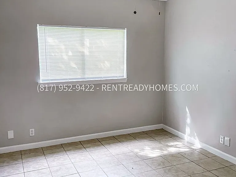 5840 Glacier Sun Dr — Photo 4