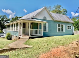 57 Stewart St, Toccoa, GA 30577