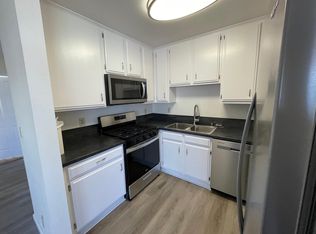 468 W 4th St APT 308, San Pedro, CA 90731