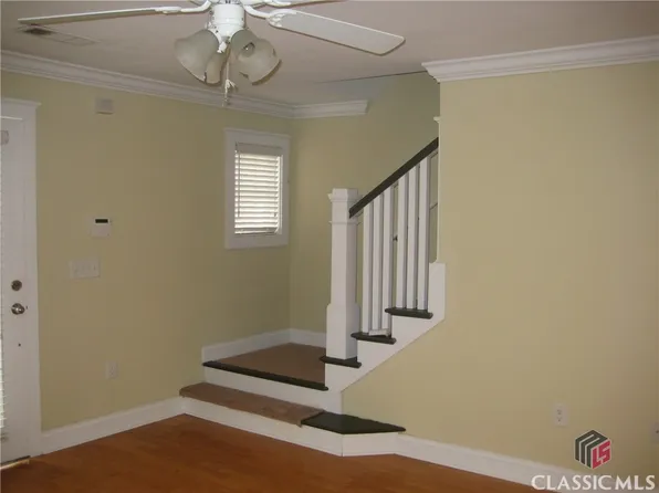 490 Barnett Shoals Road #918, Athens, GA 30605