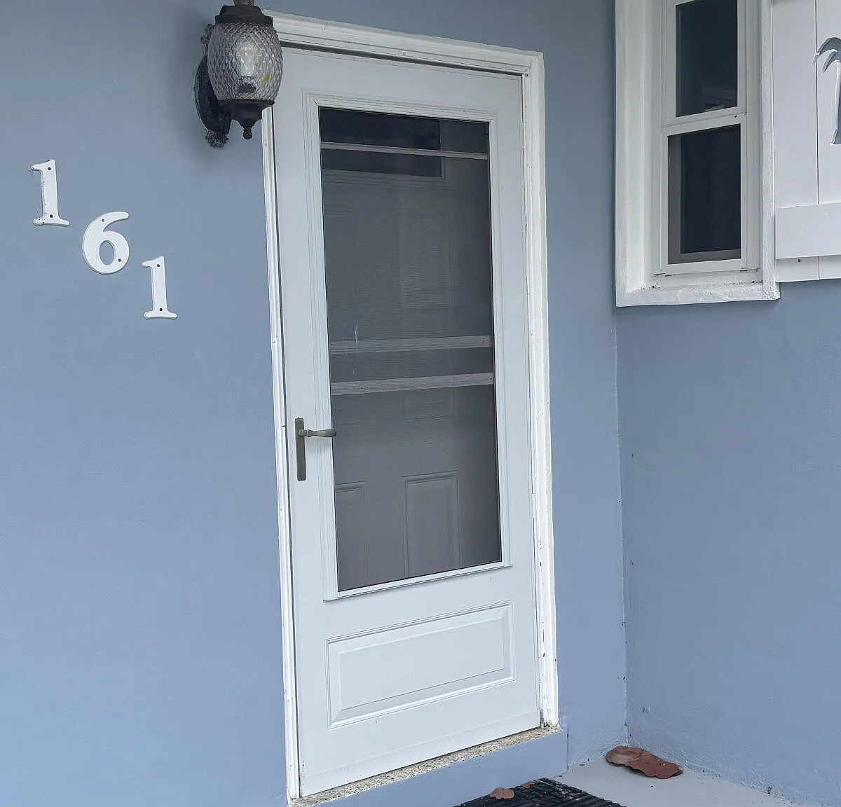 3 bed, 2.0 bath, 1300 sqft, $2,700 — Photo 4
