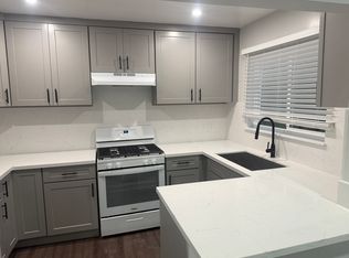 12850 Oxnard St #1, North Hollywood, CA 91606