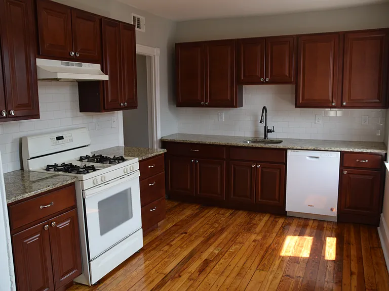 3566 Indian Queen Ln — Photo 10