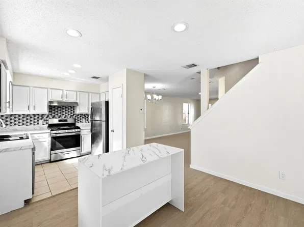 13903 Lothian Dr, Pflugerville, TX 78660