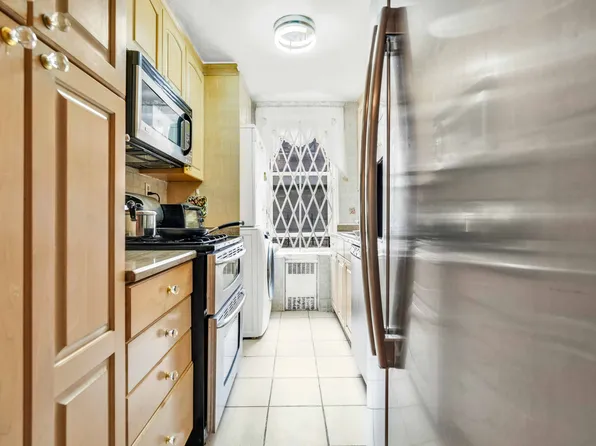 42-25 80th Street image 14 of 26