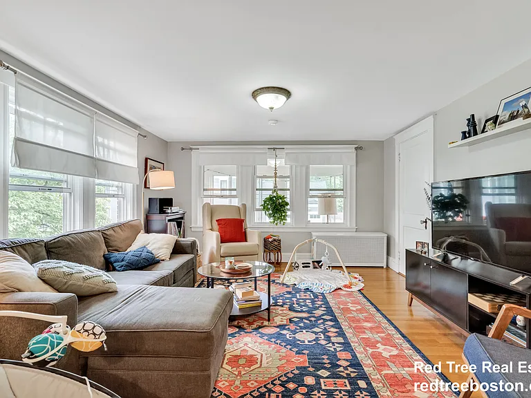 9 Keefe Ave — Photo 3