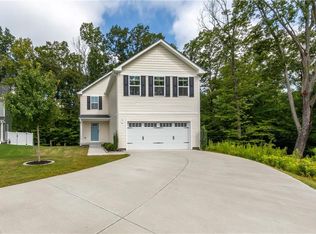 307 Lorraine Dr, Williamsburg, VA 23185