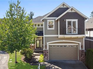 917 S 38th Ct, Renton, WA 98055