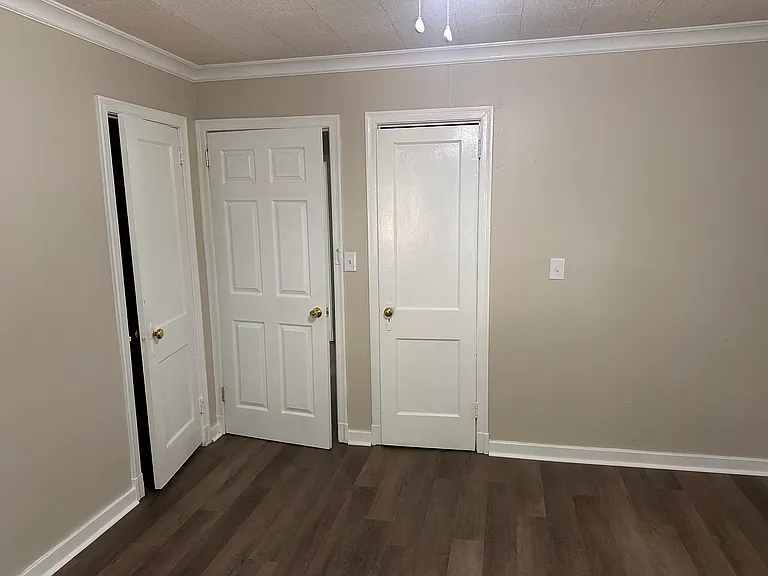 645 Redding Rd — Photo 8