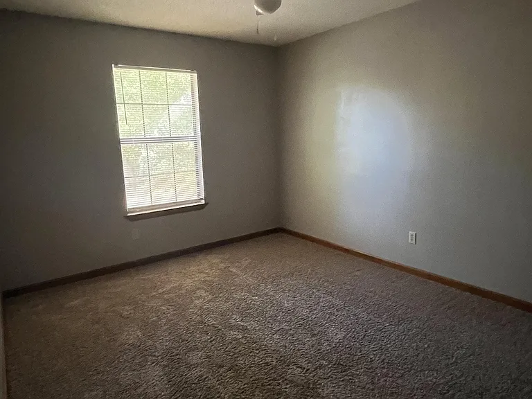 310 Bimini Way — Photo 8