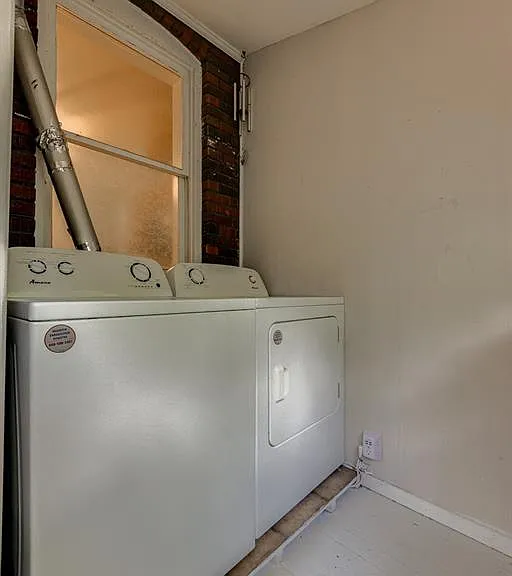 5058 Winona Ave — Photo 20